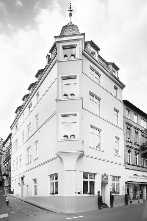 Hotel Trabener Hof Exterior photo